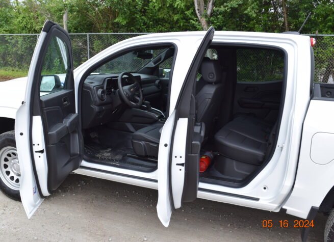 Colorado 1/4 Ton Pickup Truck