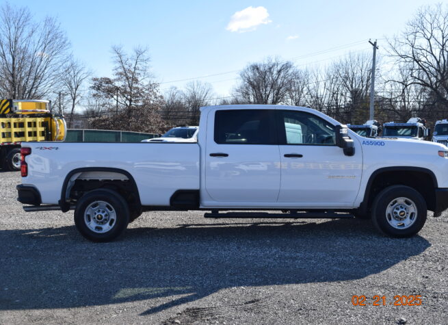 2500 / 250 1 Ton Crew Cab Pickup Truck