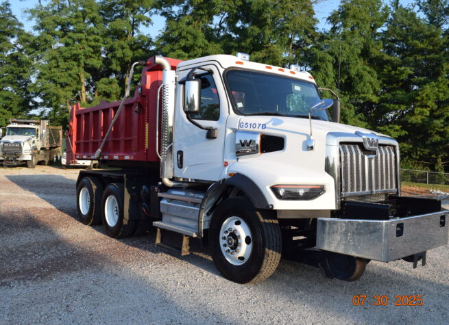 Hi Rail Rotary Dump Truck