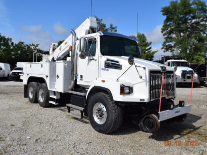 Hi Rail Tandem Axle Bucket Truck