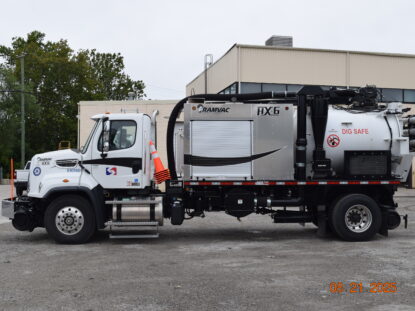 Hi Rail Vacuum Truck