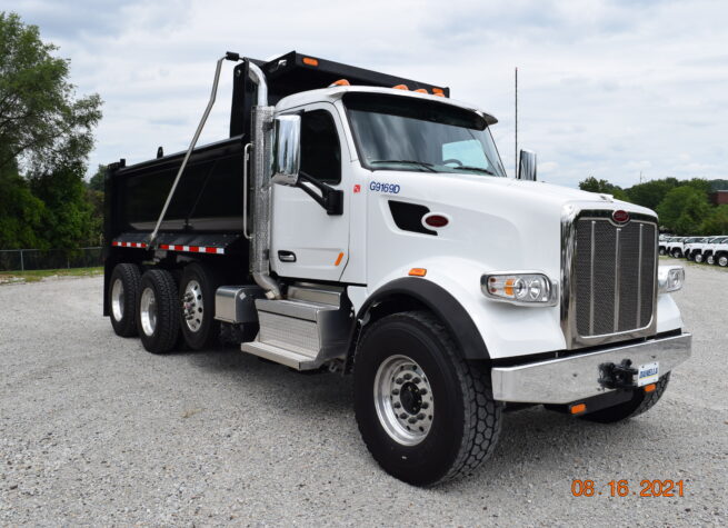 Tandem/Tri Axle Dump Truck