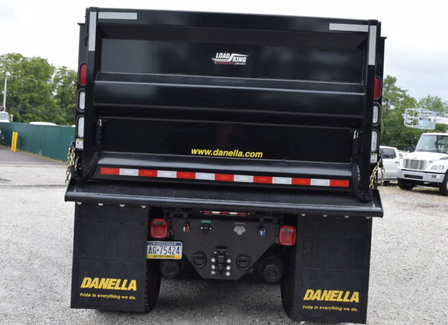 Tandem/Tri Axle Dump Truck