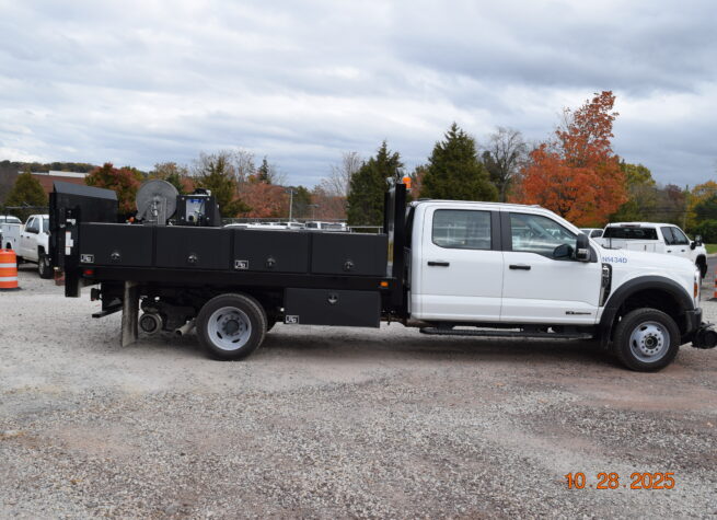 Hi Rail Flatbed Truck