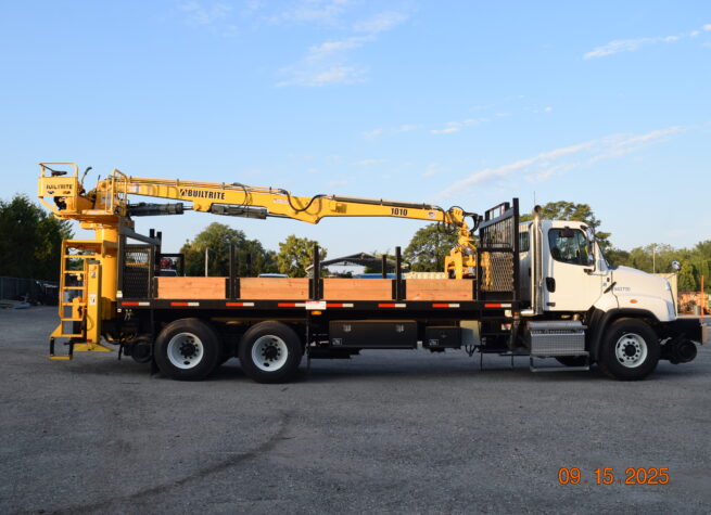 Hi Rail Log Loader / Grapple Truck / Material Handler