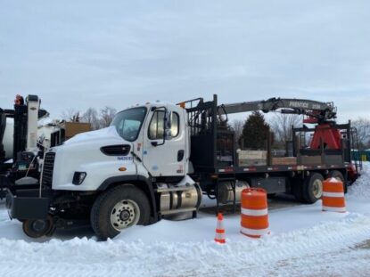 2022 Hi Rail Log Loader Grapple Material Handler Truck