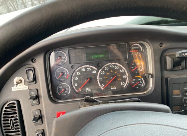 2022 Hi Rail Log Loader Grapple Truck Material Handler 2022 Hi Rail Log Loader Grapple Truck Material Handler