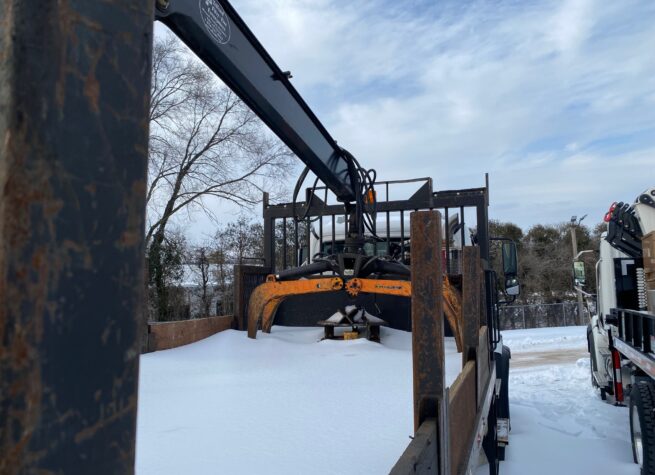 2022 Hi Rail Log Loader Grapple Truck Material Handler 2022 Hi Rail Log Loader Grapple Truck Material Handler